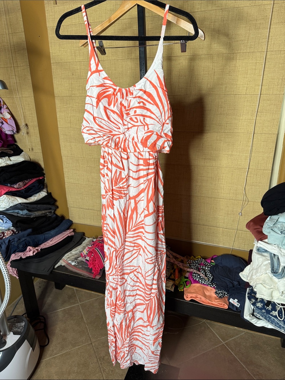 Tybee Island Clothing Co Coral Tropical Leaf Print Maxi Dress Size Small - Picture 2 of 11